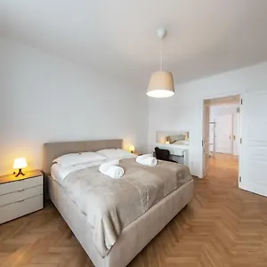 https://dream-apartments.vienna-besthotels.com